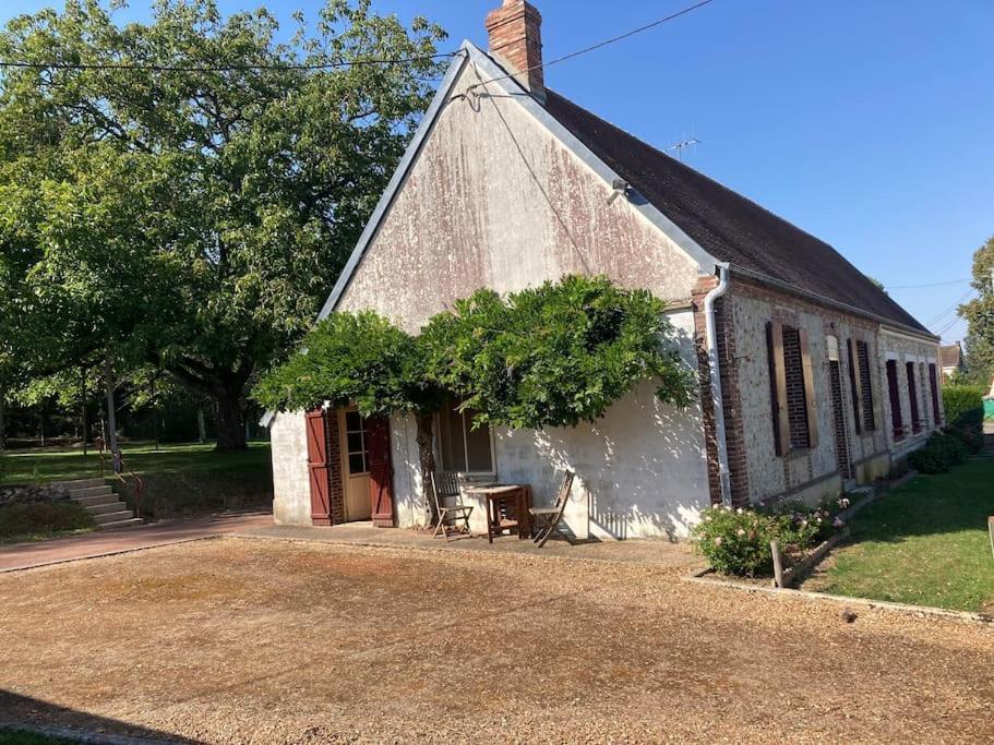 Вилла Longere Du Perche Montigny-le-Chartif Экстерьер фото